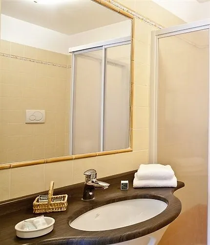 Hotel Pai Torri Del Benaco